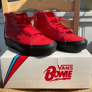 Vans Bowie tribute shoes!